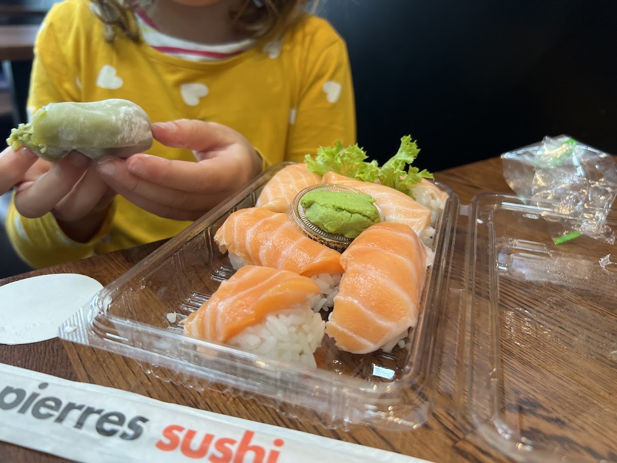 St Pierres Sushi & Bento Bowl (Invercargill) Photos 2